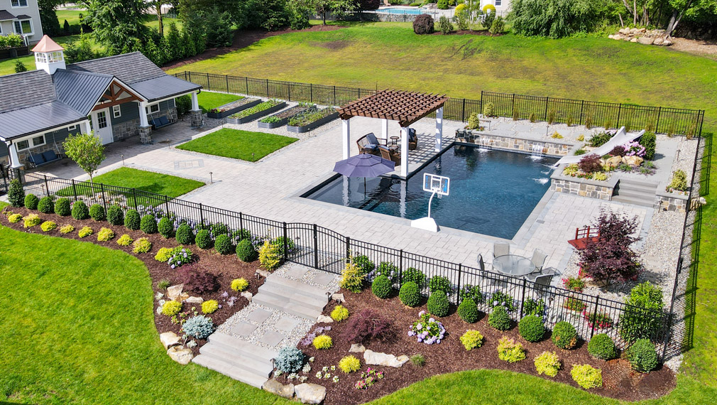 beautiful backyard with pool